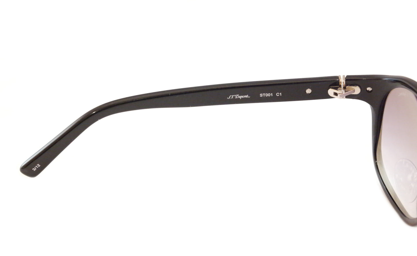 S. T. Dupont Sunglasses ST001 Plastic Italy 100% UV Category 3 Lenses 59-15-140 - Frame Bay
