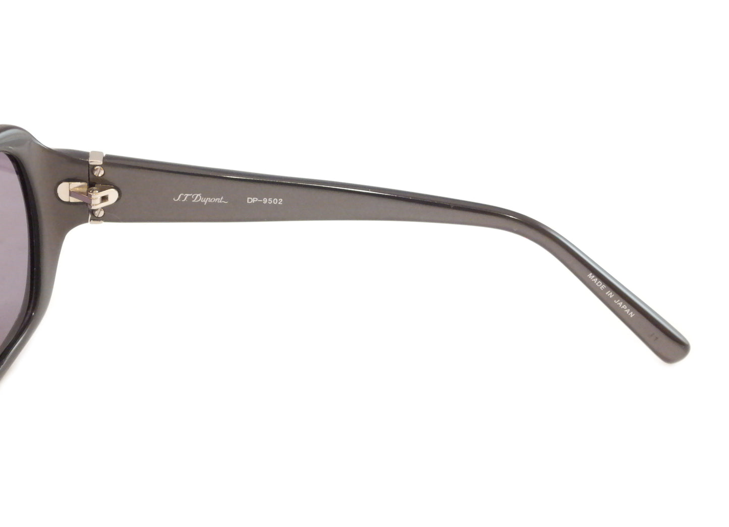 S. T. Dupont Sunglasses DP9502 Plastic Japan 100% UV Category 3 Lenses 61-16-132 - Frame Bay